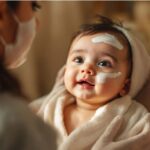 नवजात शिशुओं को कब, कैसे और कितनी बार बेबी क्रीम लगाने चाहिए?