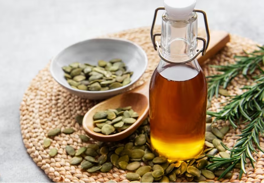 बीज खाने के हैं अनगिनत फायदे, बस सही तरीके से खाना है जरूरी-(डायटीशियन अमृता)