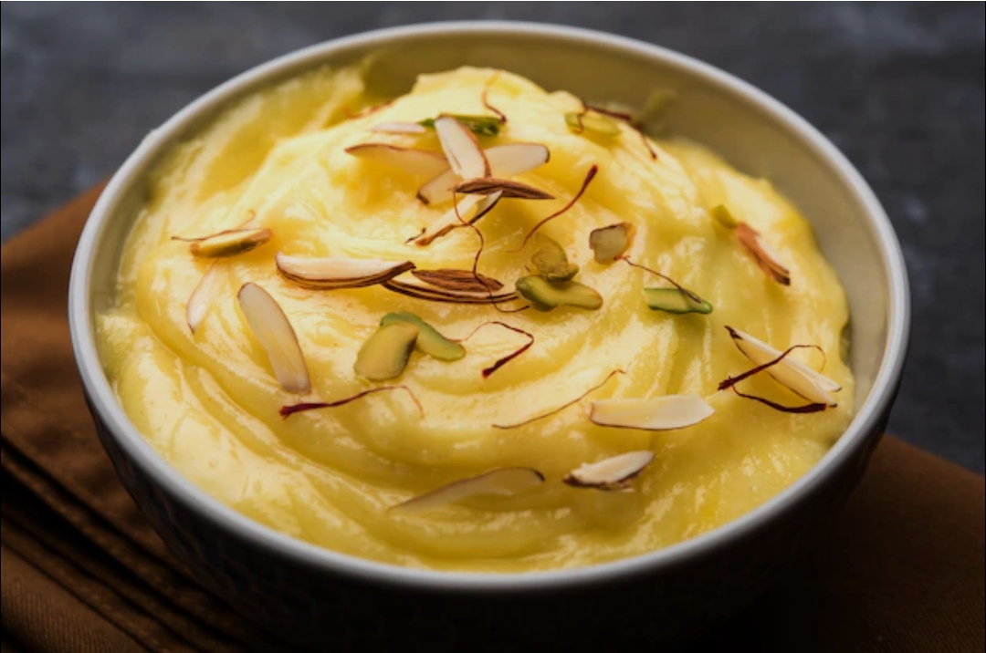 श्रीखंड खाने से मिलते हैं कई स्वास्थ्य लाभ!