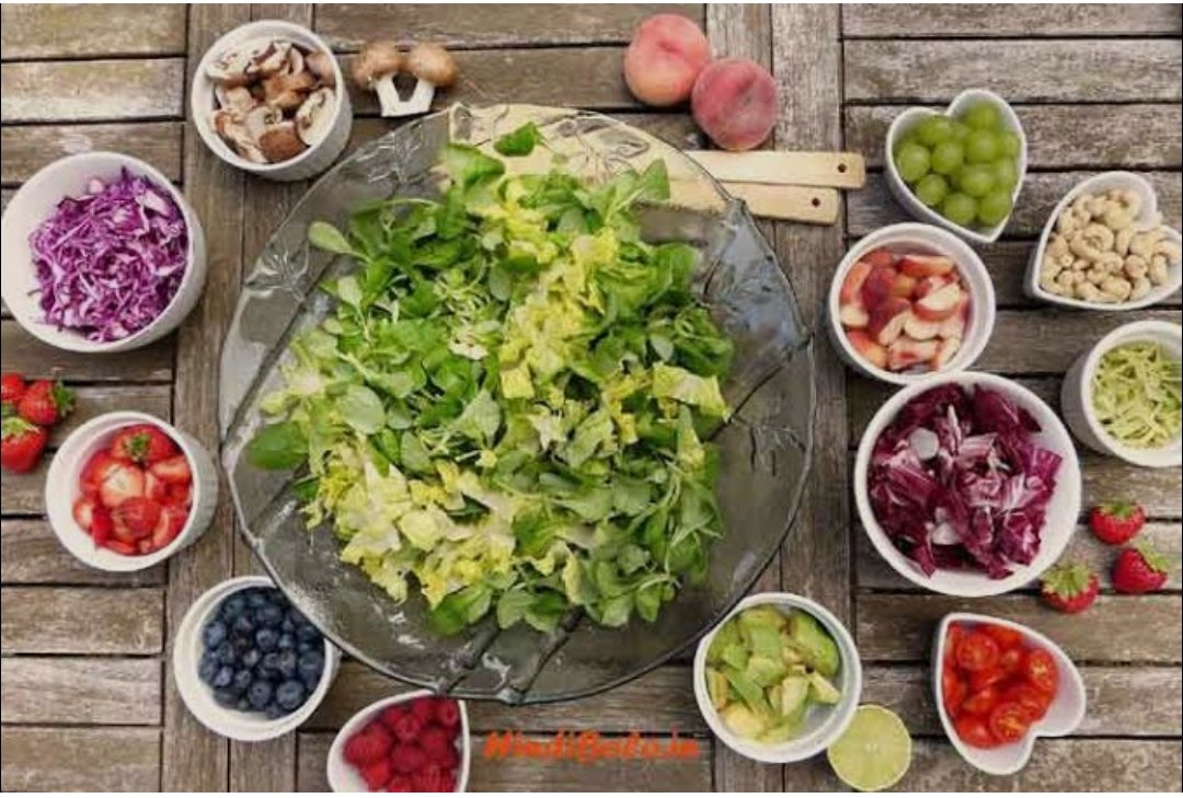 🍱 भोजन से पहले🥗 सलाद खाने के फायदे:
